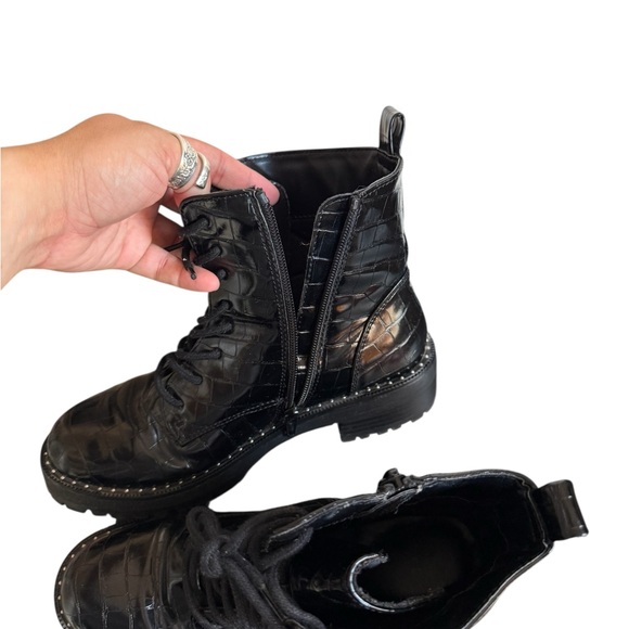 Black Croc-Embossed Combat Boots w/ Studs - Picture 6 of 6